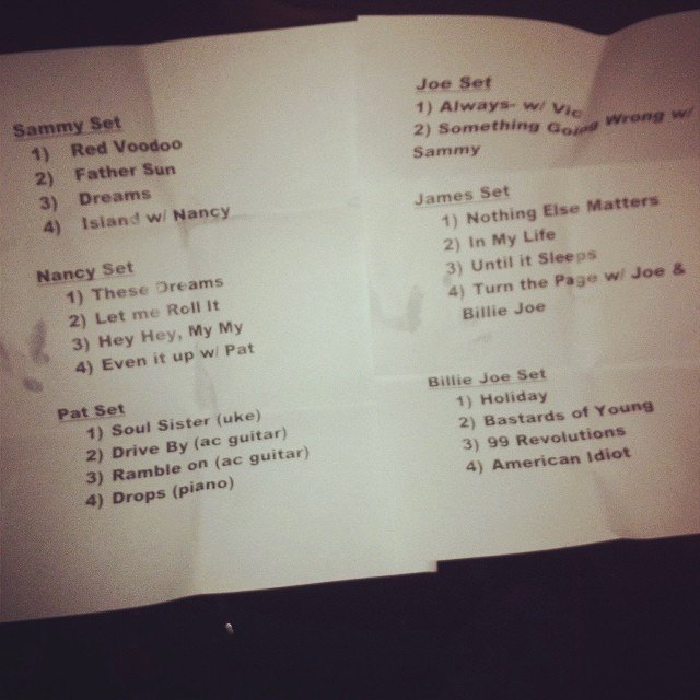 Recap: Billie Joe's performance at Acoustic-4-A-Cure benefit concert